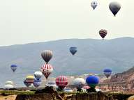 Cappadocia: balloons, balloons...