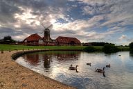 Caldecotte Lake