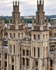 Universities in Oxford