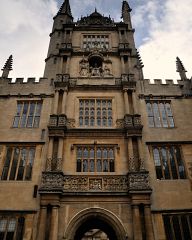 Universities in Oxford