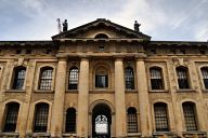 Universities in Oxford