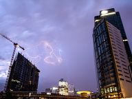 Lightings over La Defense