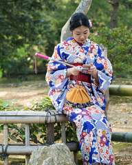 Японка с кимоно