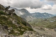 The path to the Tevno lake