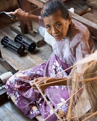 Craft workshops in Inle