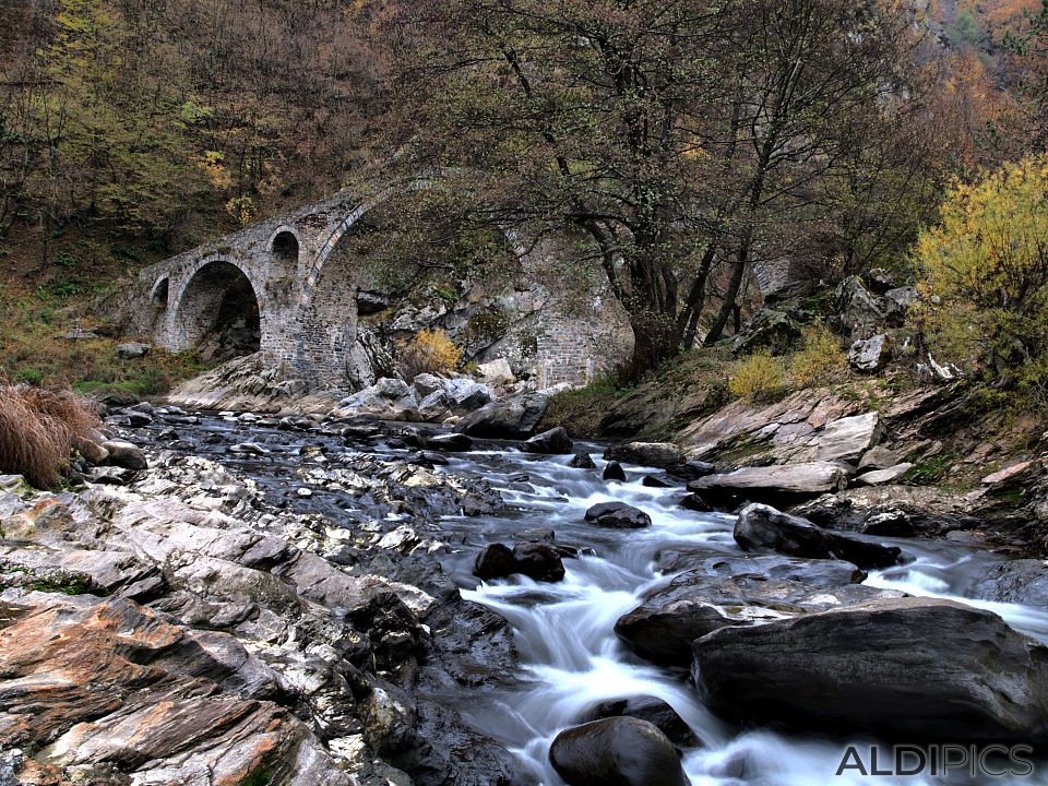 Devil's Bridge