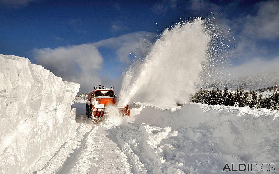 Snowplow of Belmeken