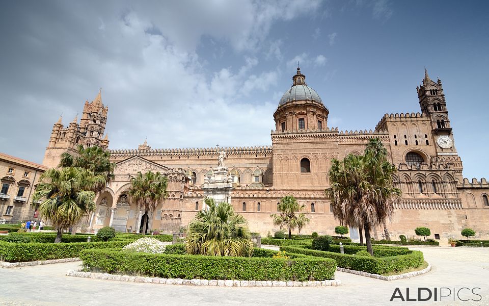 Beautiful cathedrals in Palermo