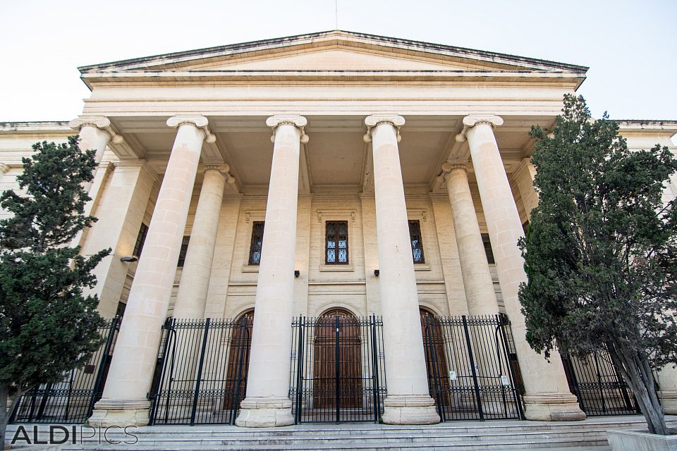 Buildings in Valletta