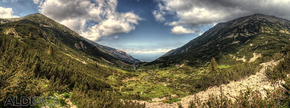 Between Vihren and Todorka peaks