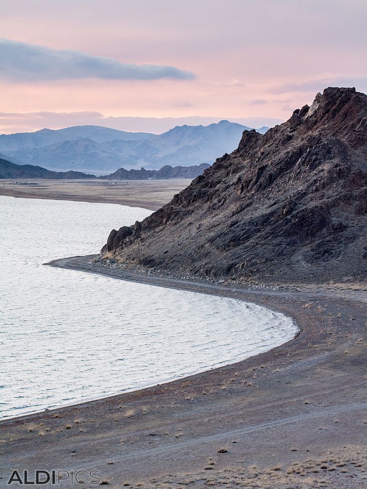 Tolbo-Nuur Lake