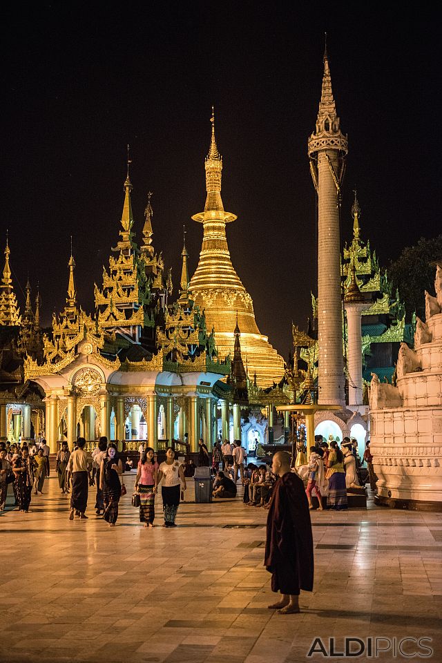 Botataung Paya