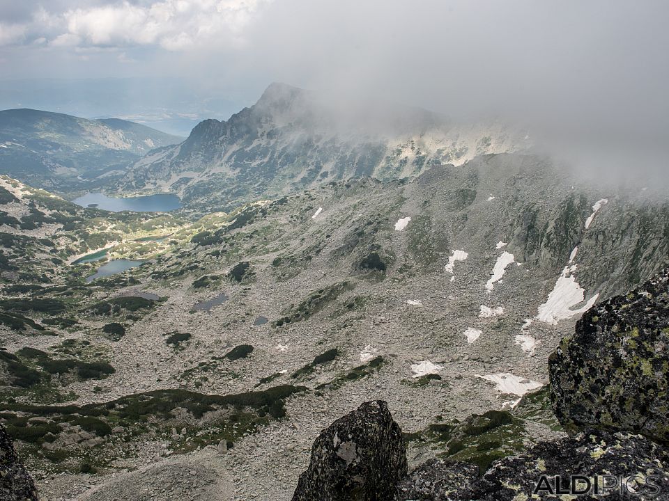 Peaks above the Tevno lake