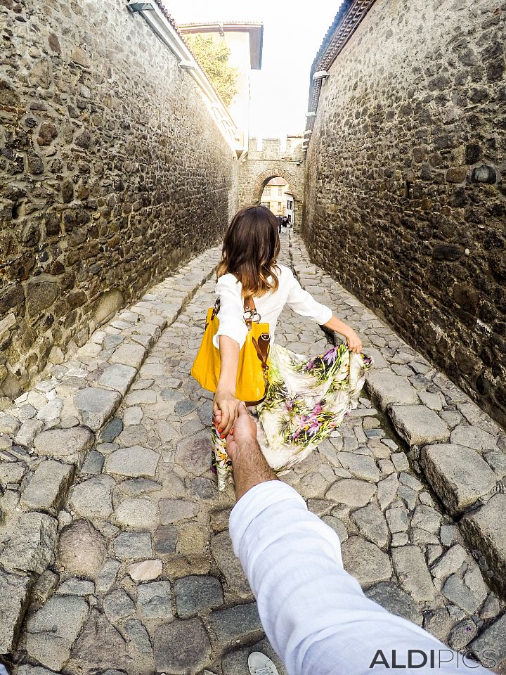 Follow me... By the cobblestone