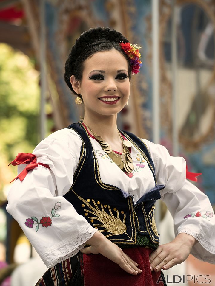 Dance group from Serbia - Folk Festival Plovdiv 2014