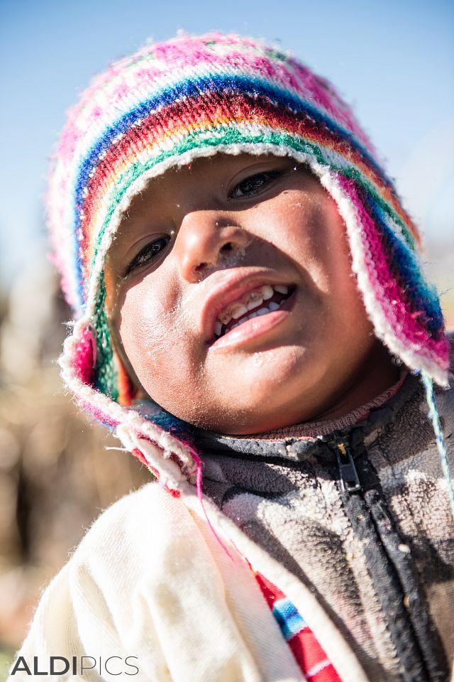 Little kids from reed islands of Uros