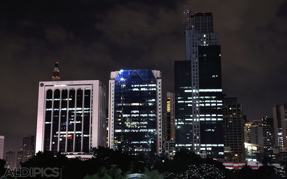 Manila night