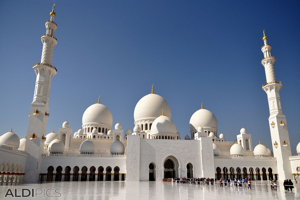 White Mosque “Sheikh Zayed”