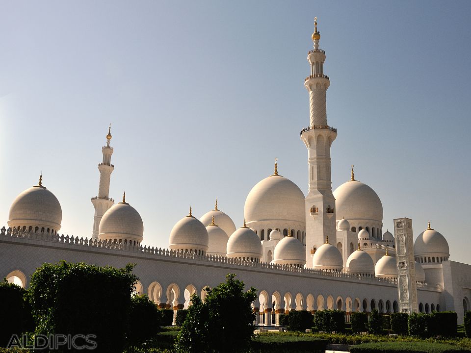 White Mosque “Sheikh Zayed”