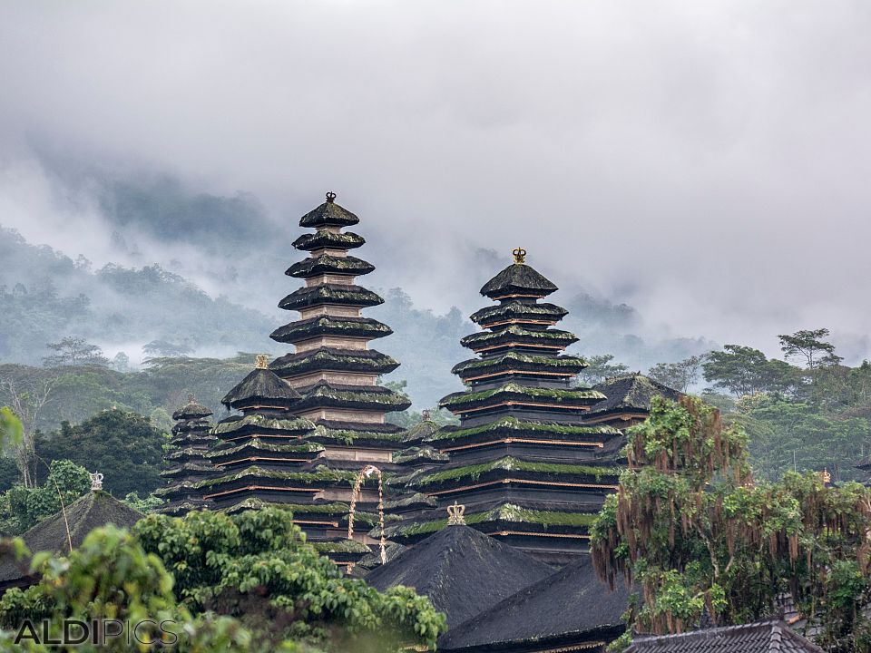 Pura Besakih