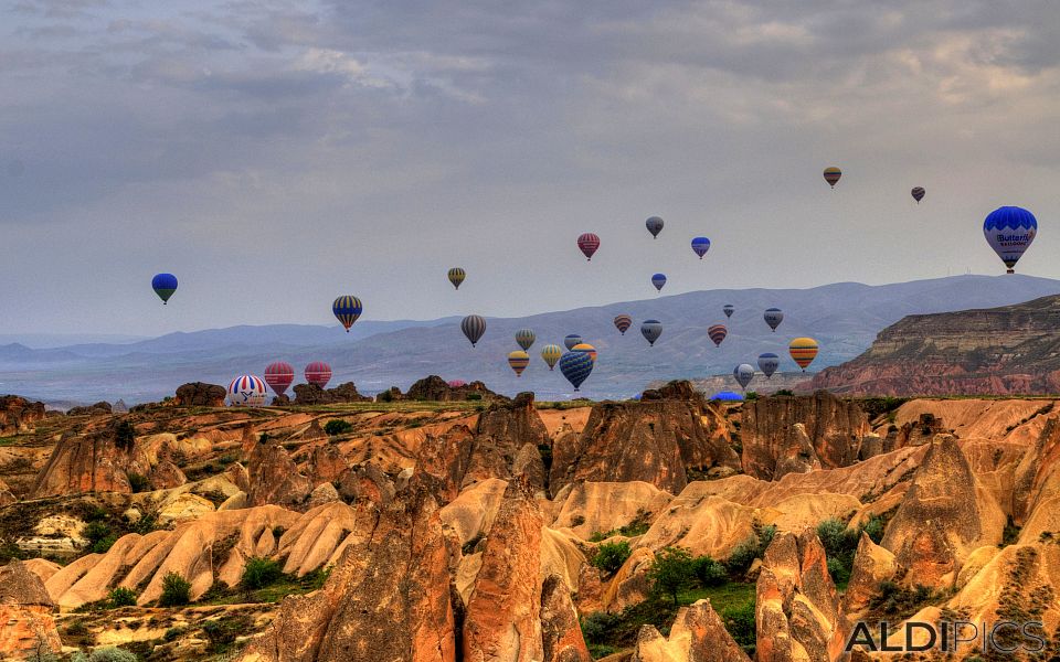 Cappadocia: balloons, balloons...