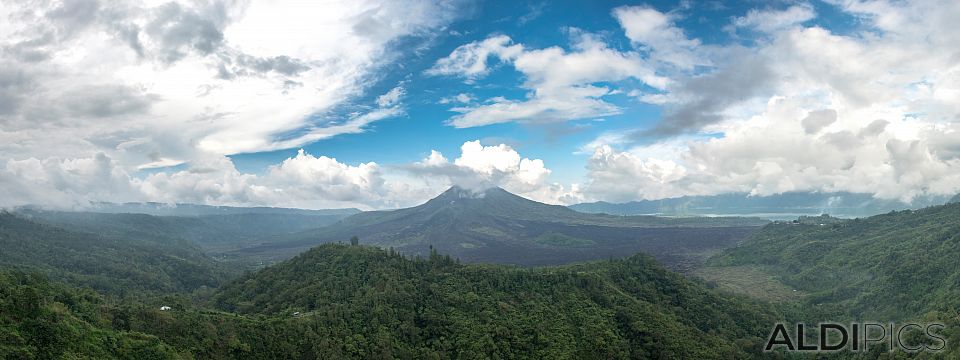 Madu Sari Mountain