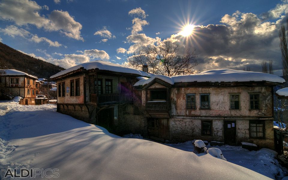 Old houses of the Jrebichko village