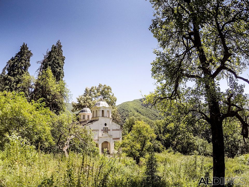 Zelenikovski monastery