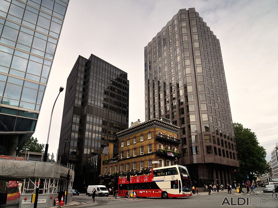 Beautiful buildings in London