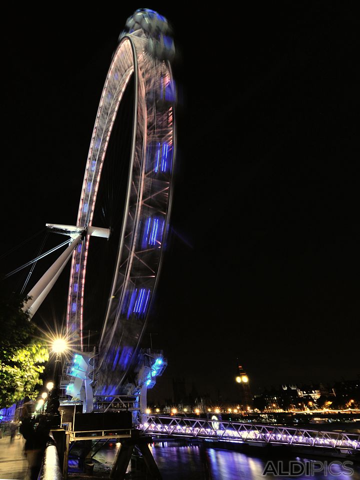 London at night