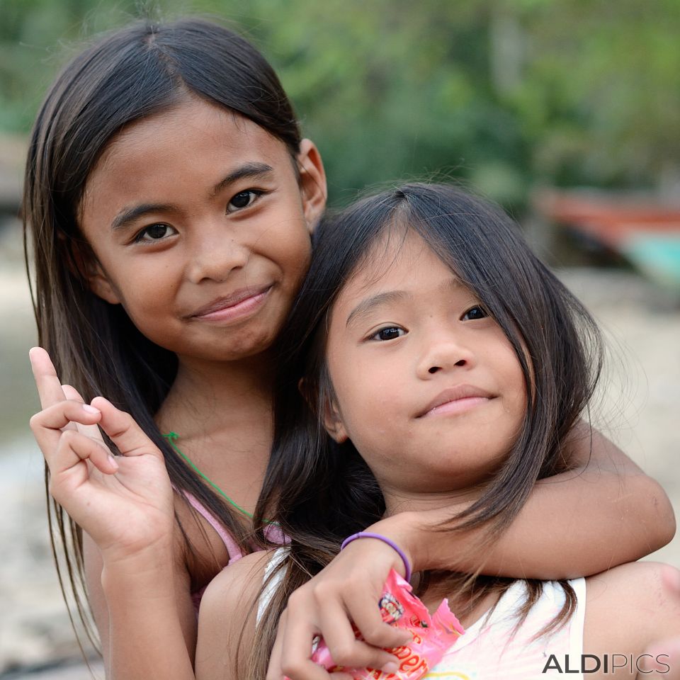 Filipino children