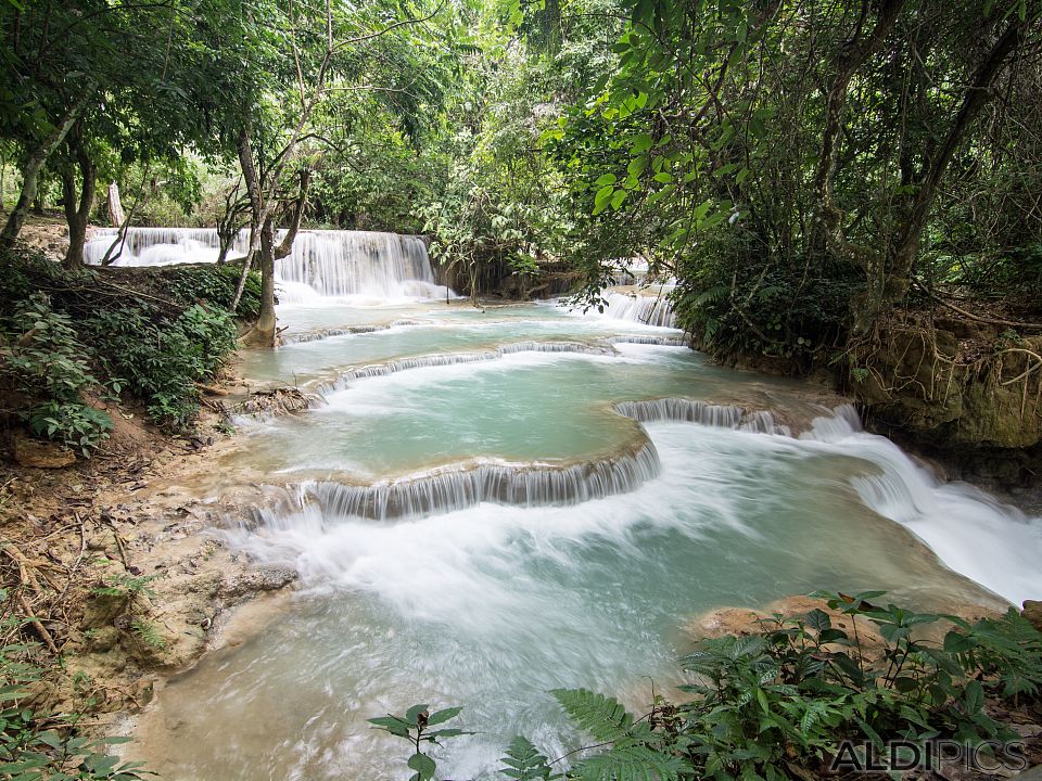 Kuang Si Falls