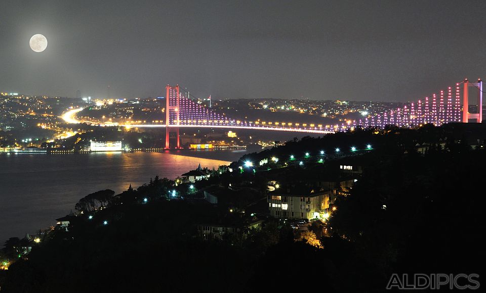 Night on the Bosphorus