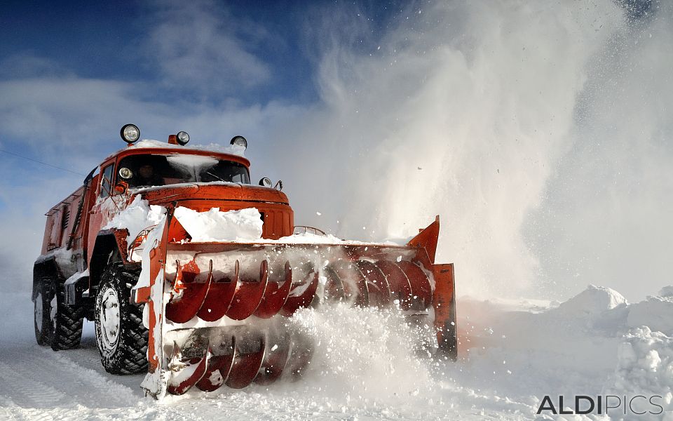 Snowplow of Belmeken