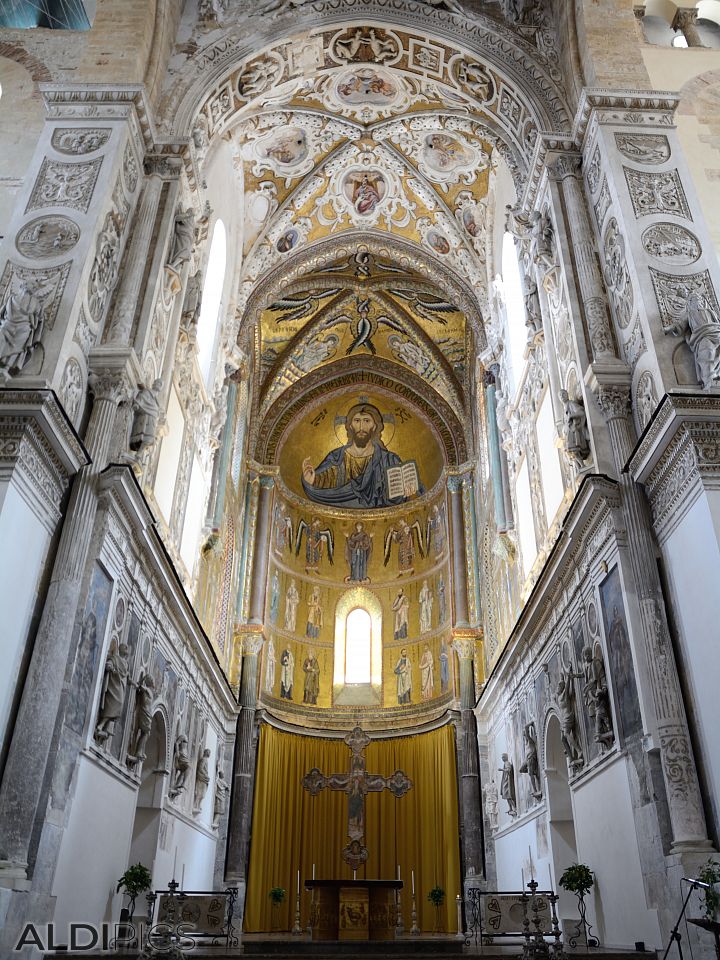 Beautiful cathedrals in Cefalu