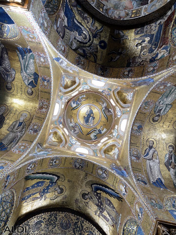 Beautiful cathedrals in Palermo