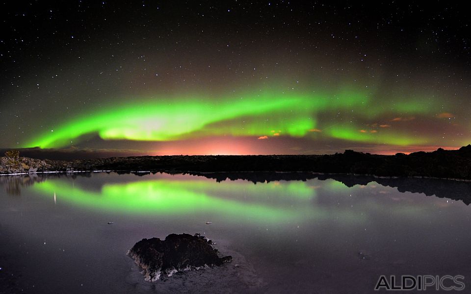 Северното сияние край Grindavik