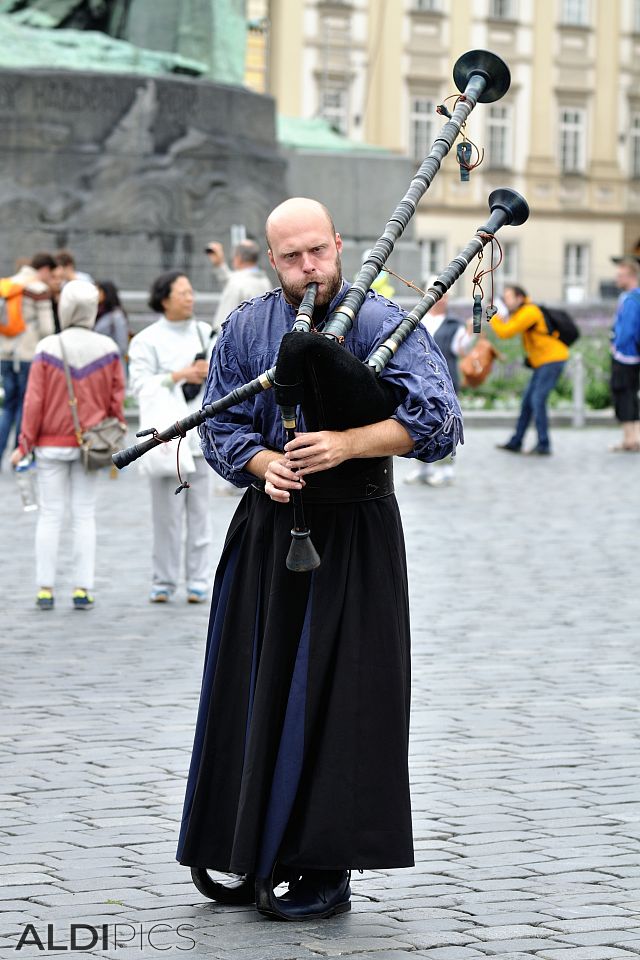 Street musicians