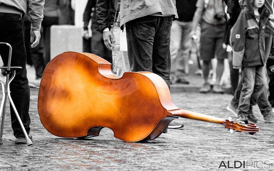 Street musicians