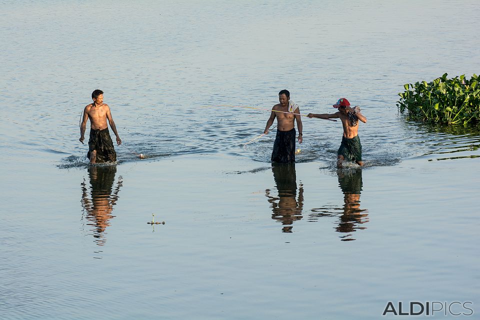 Taung Tha Man Lake