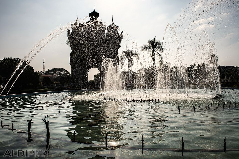 Patuxai monument