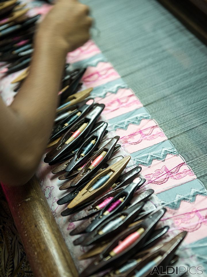Craft workshops in Myanmar