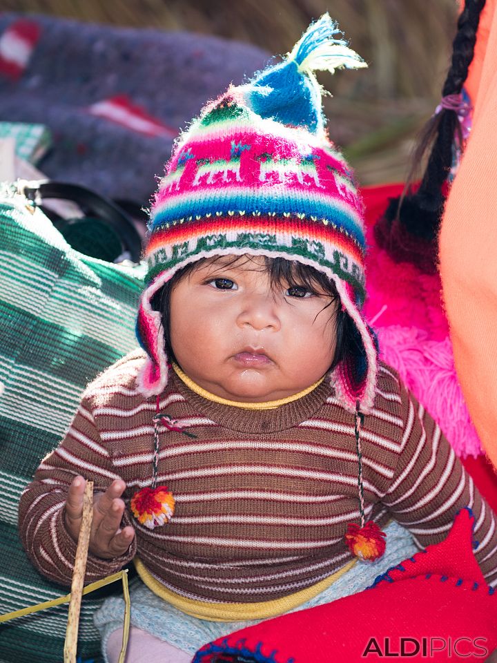 Little kids from reed islands of Uros