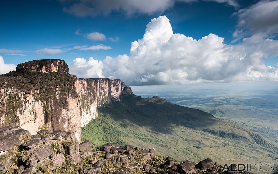 Roraima - the strangest mountain