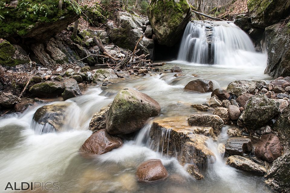 Fotinska River