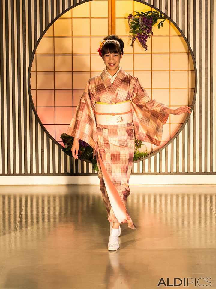 Kimono show