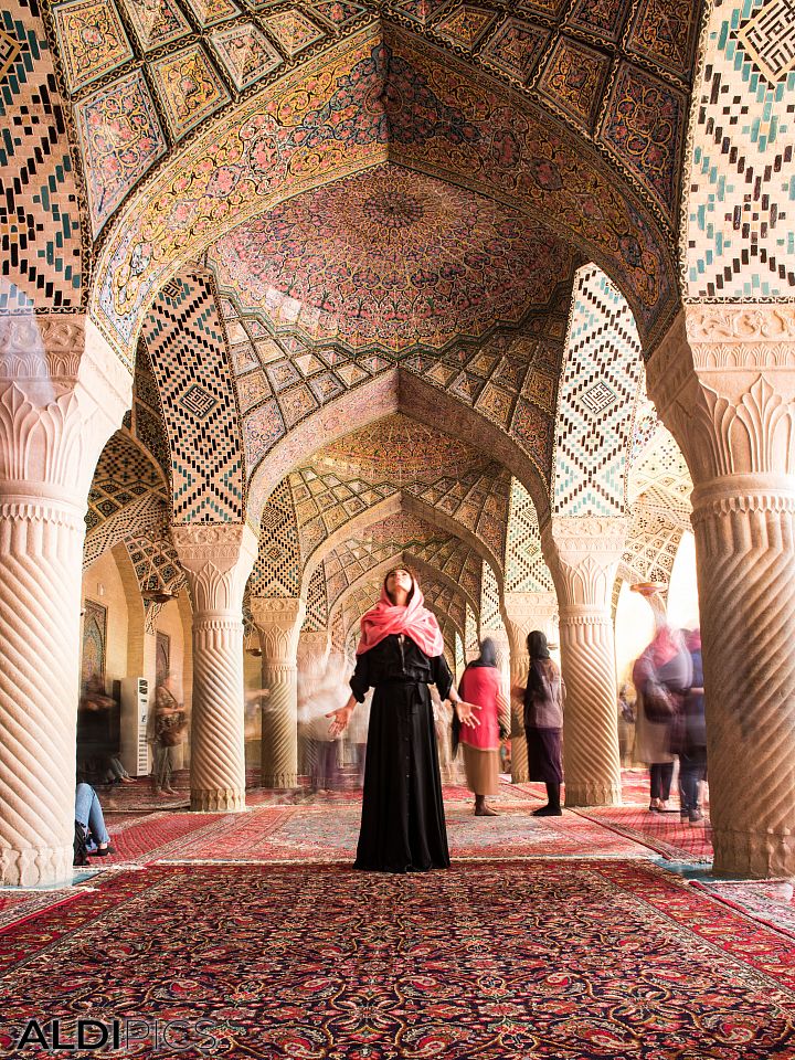 Nasir Al-Molk Mosque