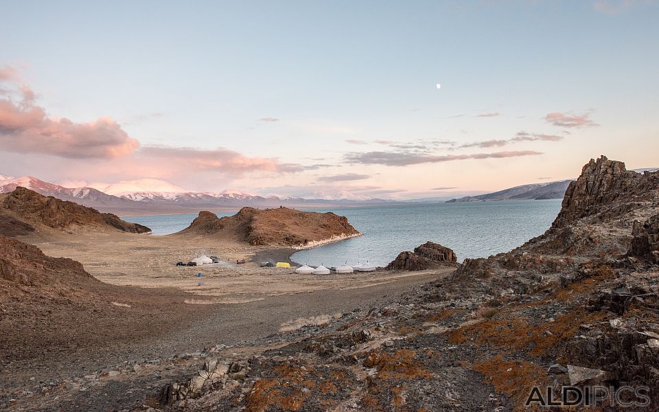 Tolbo-Nuur Lake