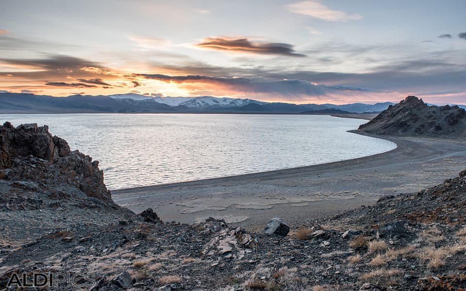 Tolbo-Nuur Lake